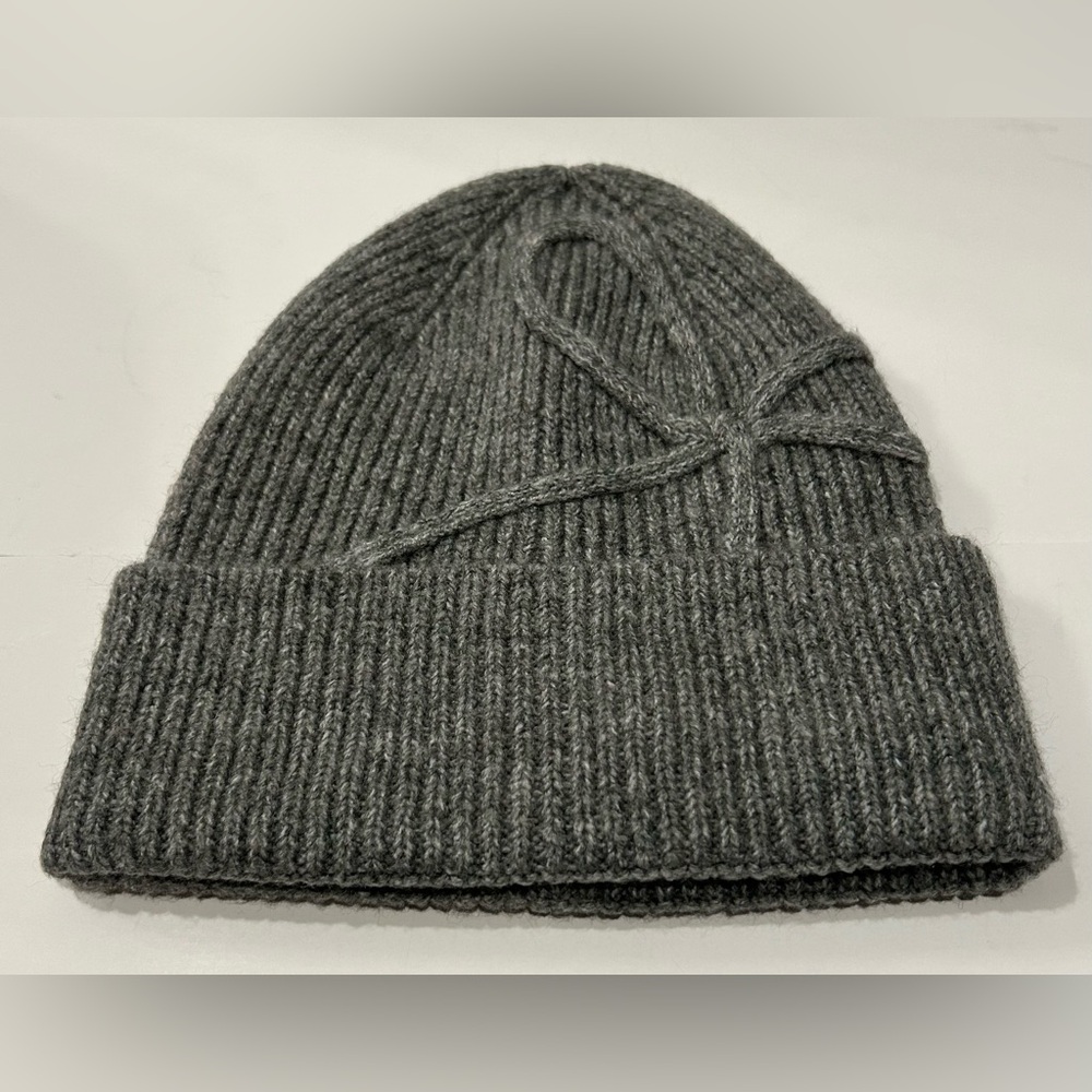 New-Women’s American Eagle Beanie